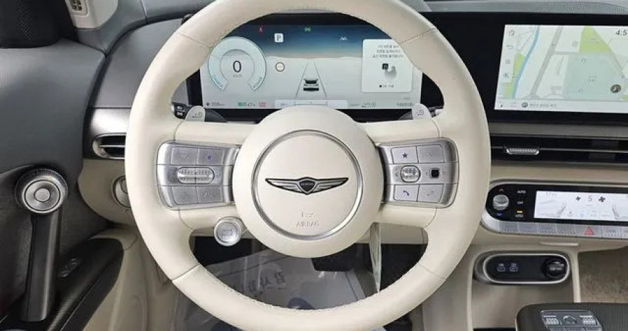 Genesis Gv60 
