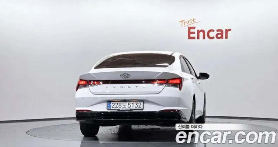 Hyundai Avante (Elantra) 