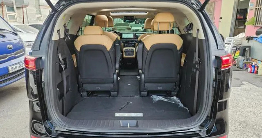 Kia Carnival 