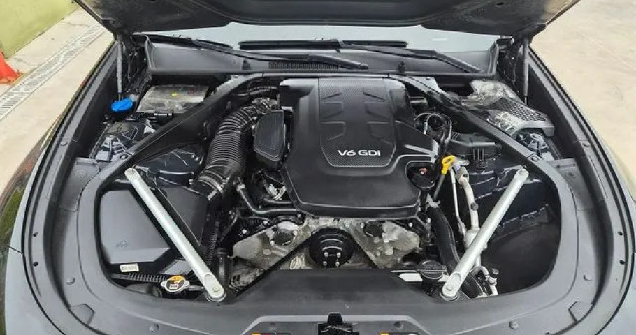Kia K9 