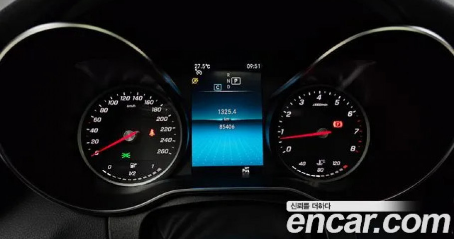 Mercedes-Benz C-Class 