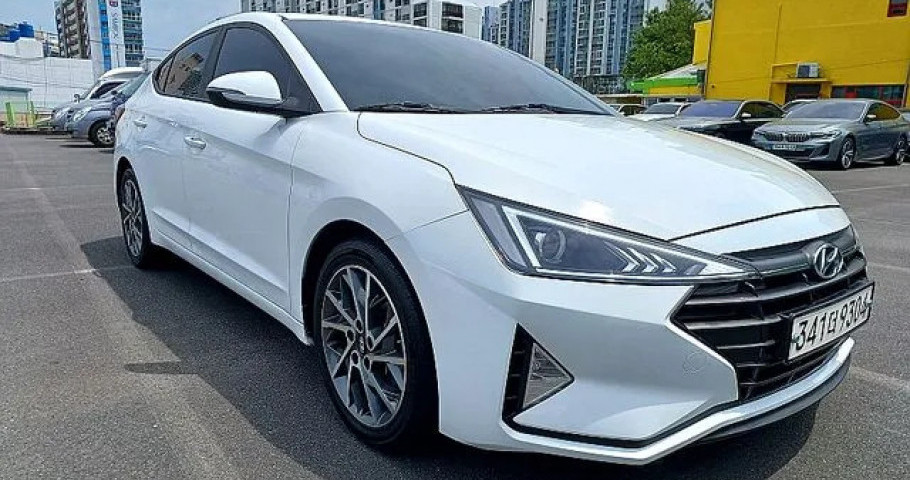 Hyundai Avante (Elantra) 