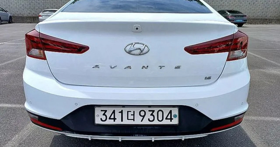 Hyundai Avante (Elantra) 