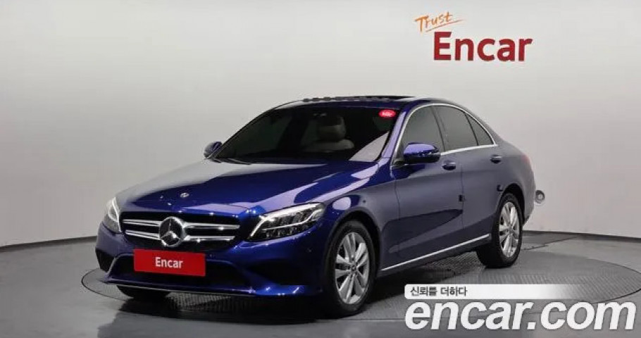 Mercedes-Benz C-Class 