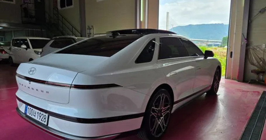 Hyundai Grandeur 
