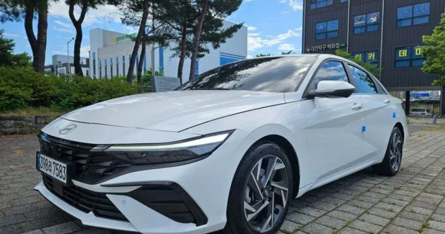 Hyundai Avante (Elantra) 