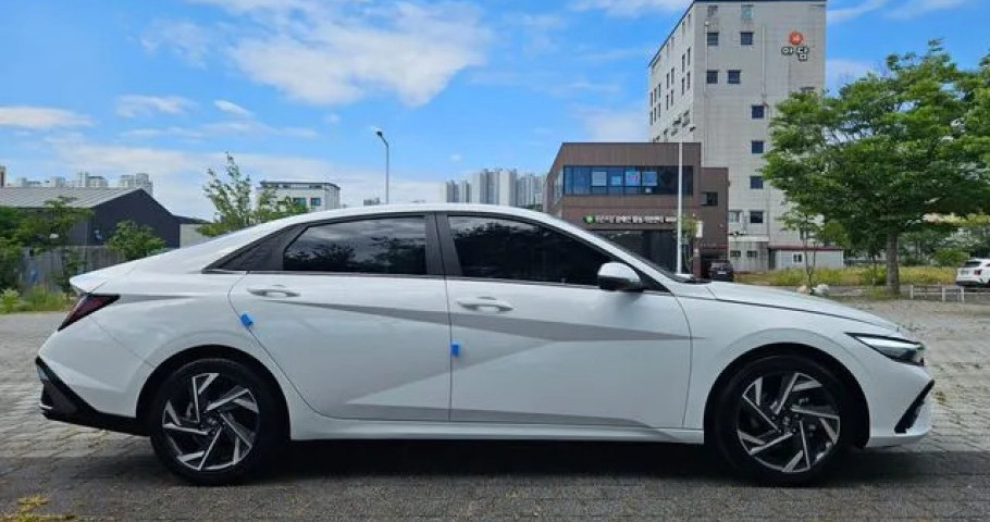 Hyundai Avante (Elantra) 