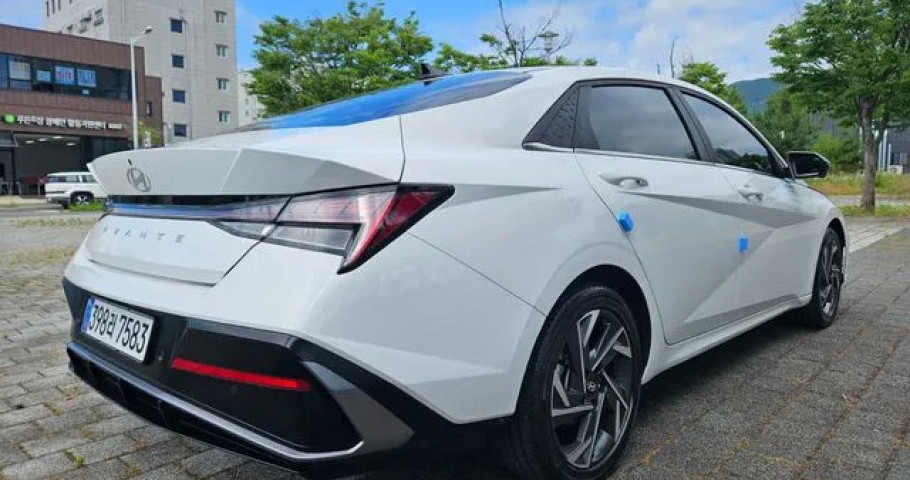 Hyundai Avante (Elantra) 