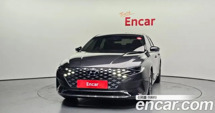 Hyundai Grandeur 