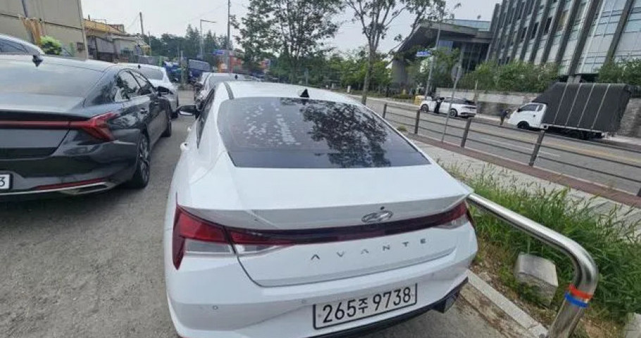 Hyundai Avante (Elantra) 