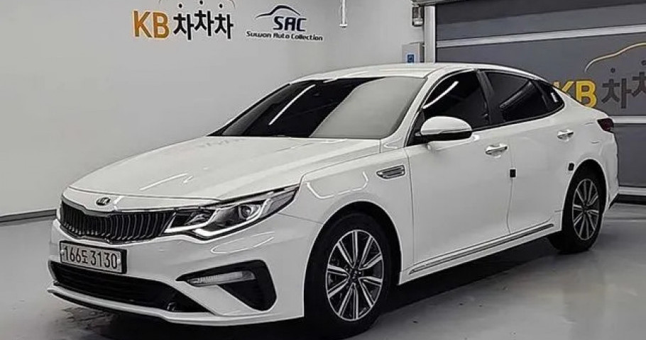 Kia K5 