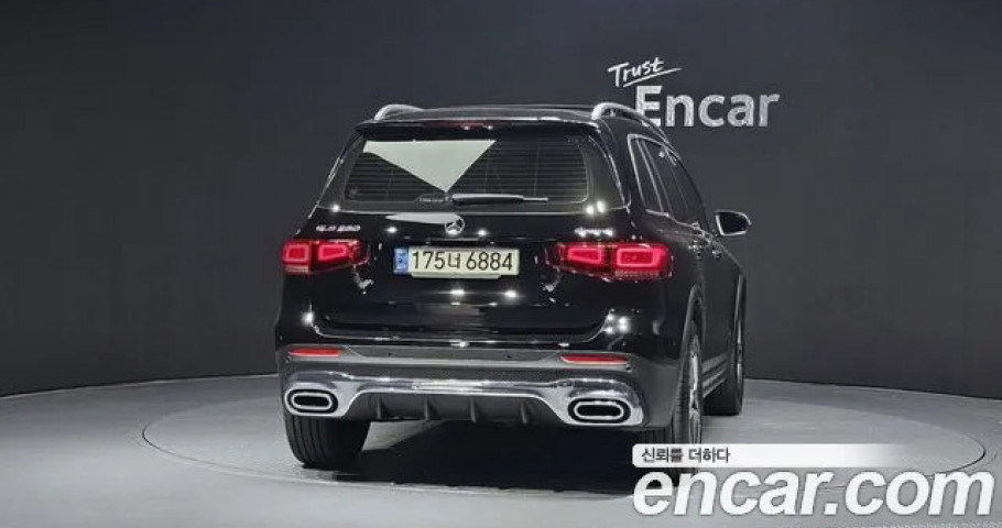 Mercedes-Benz Glb-Class 