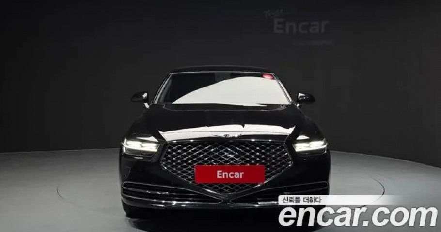 Genesis G90 