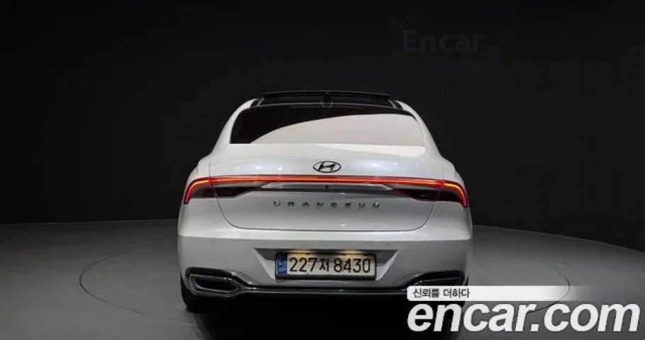Hyundai Grandeur 