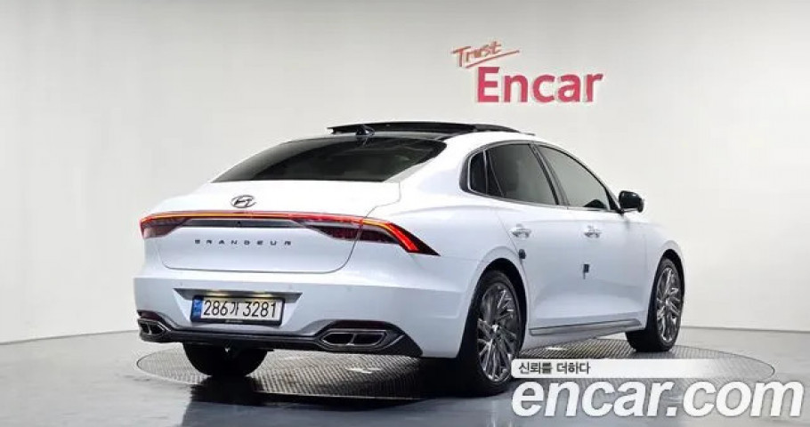 Hyundai Grandeur 
