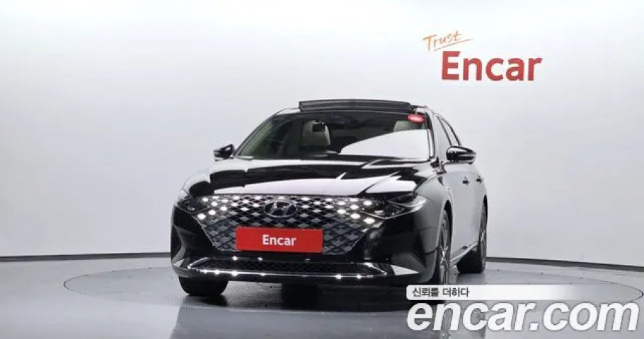 Hyundai Grandeur 