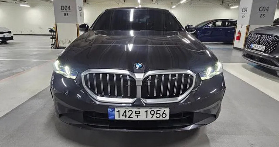 Bmw 5-Series 