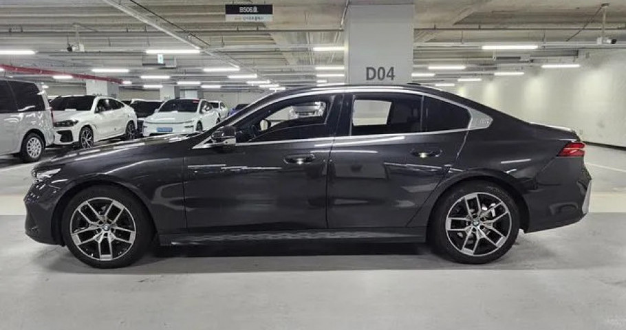 Bmw 5-Series 