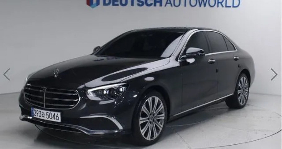 Mercedes-Benz E-Class 