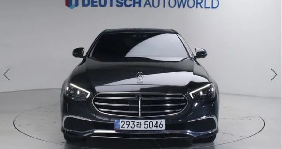 Mercedes-Benz E-Class 