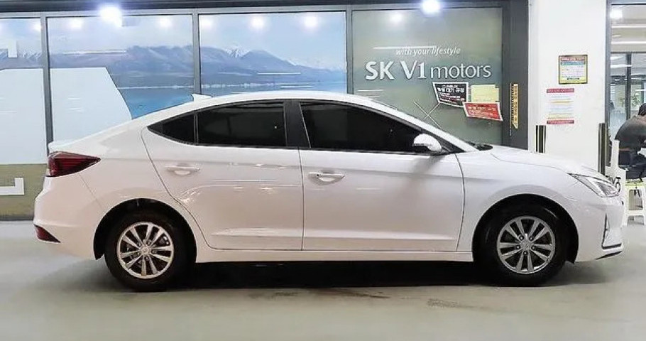Hyundai Avante (Elantra) 