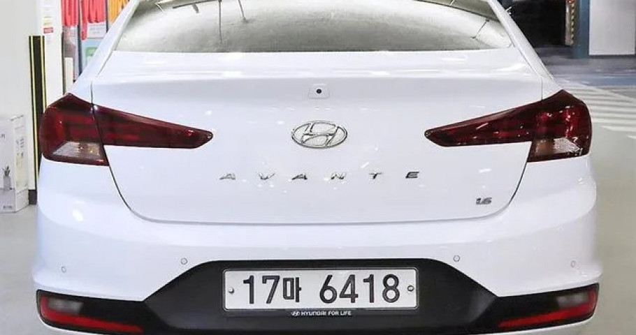 Hyundai Avante (Elantra) 