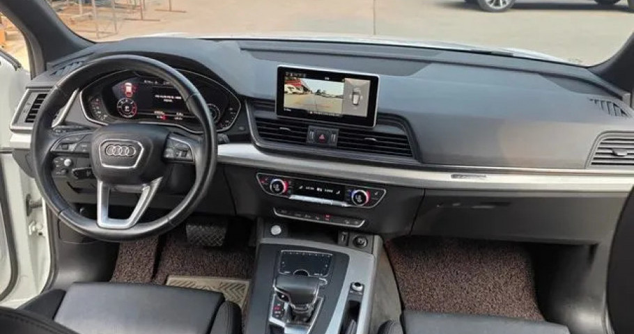 Audi Q5 