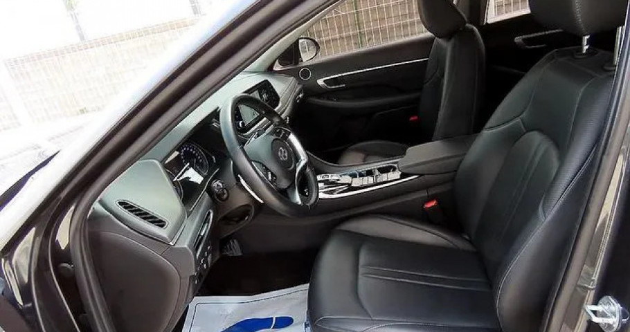 Hyundai Sonata 