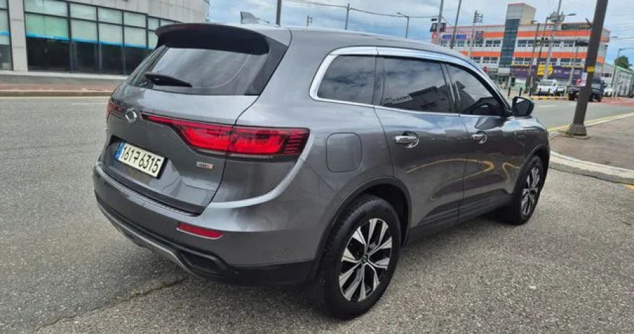 Renault Qm6 