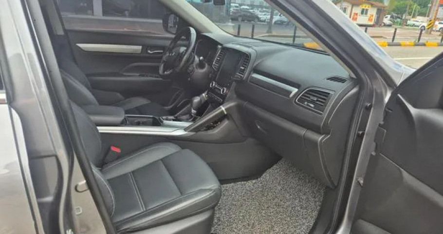 Renault Qm6 