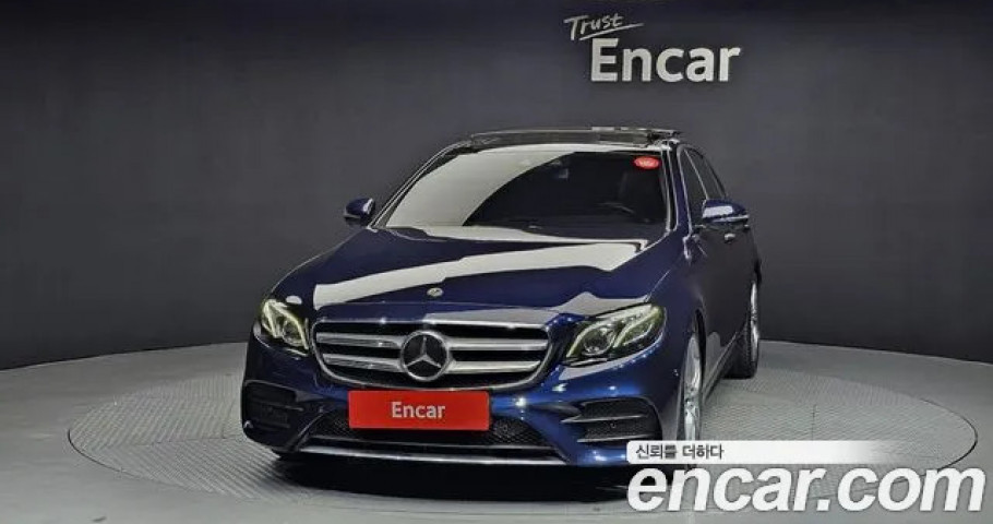 Mercedes-Benz E-Class 