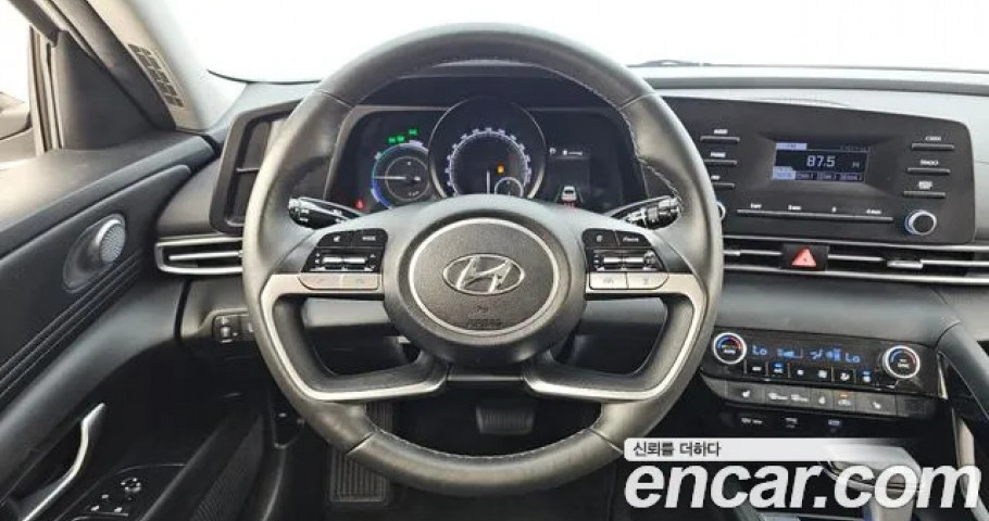 Hyundai Avante (Elantra) 