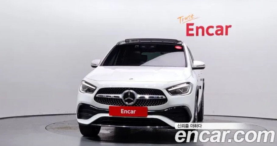 Mercedes-Benz Gla-Class 