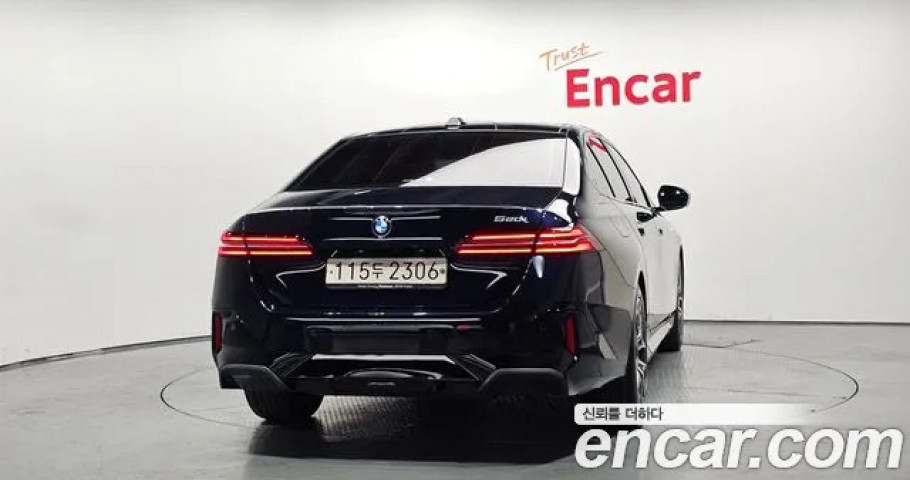 Bmw 5-Series 