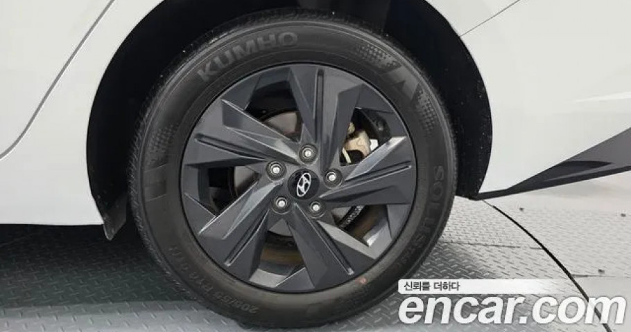 Hyundai Avante (Elantra) 