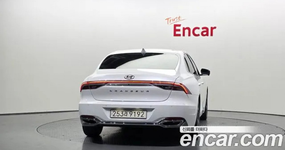 Hyundai Grandeur 