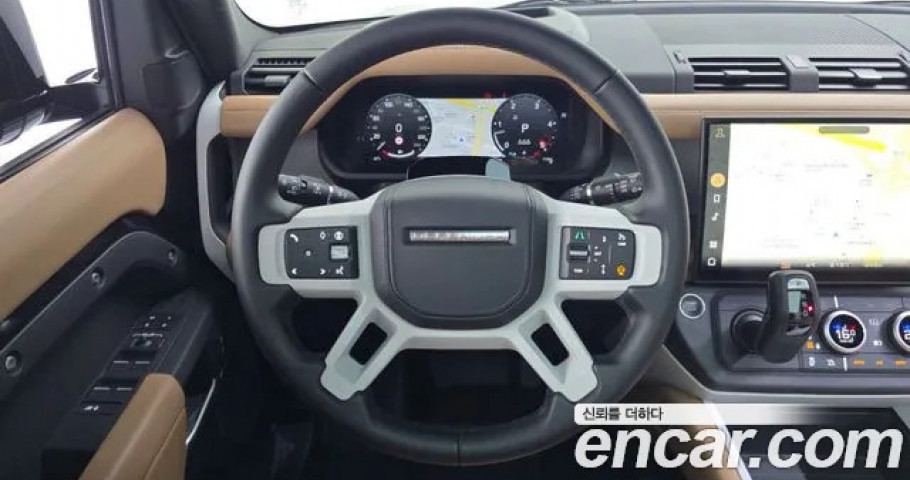Land Rover Defender 