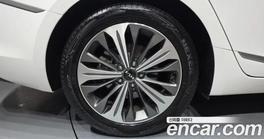 Kia K8 