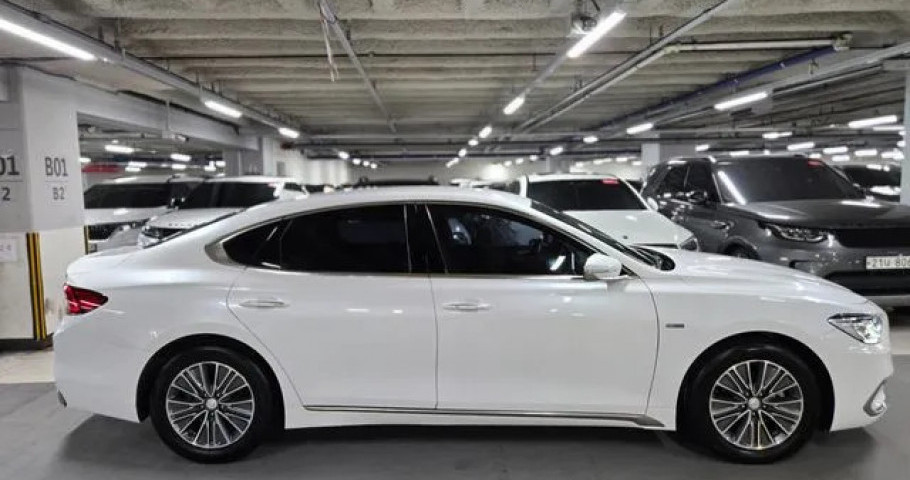 Hyundai Grandeur 