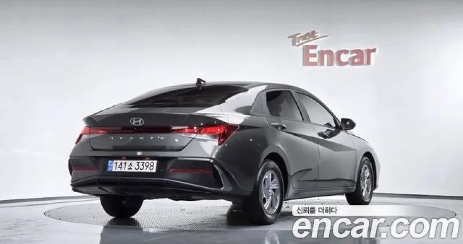 Hyundai Avante (Elantra) 