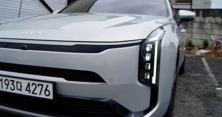 Kia K8 