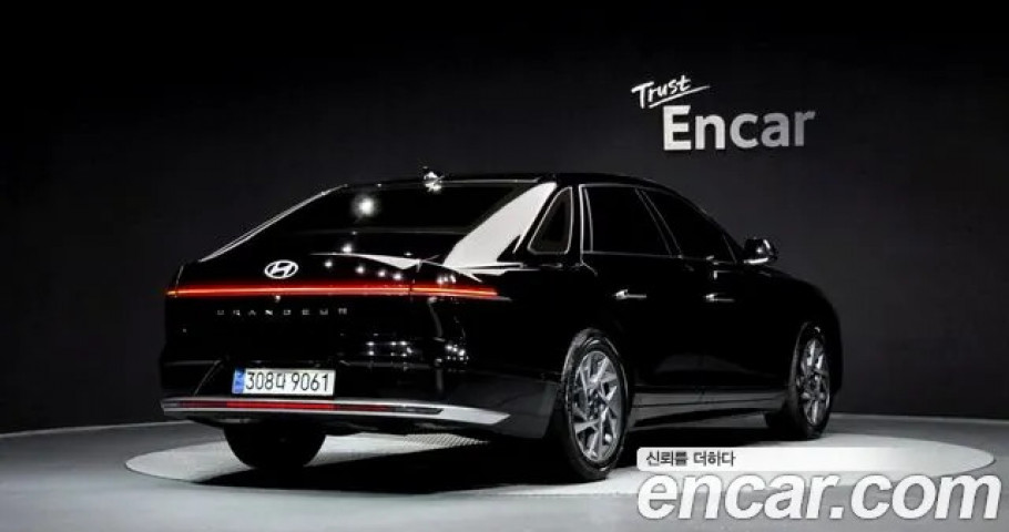 Hyundai Grandeur 
