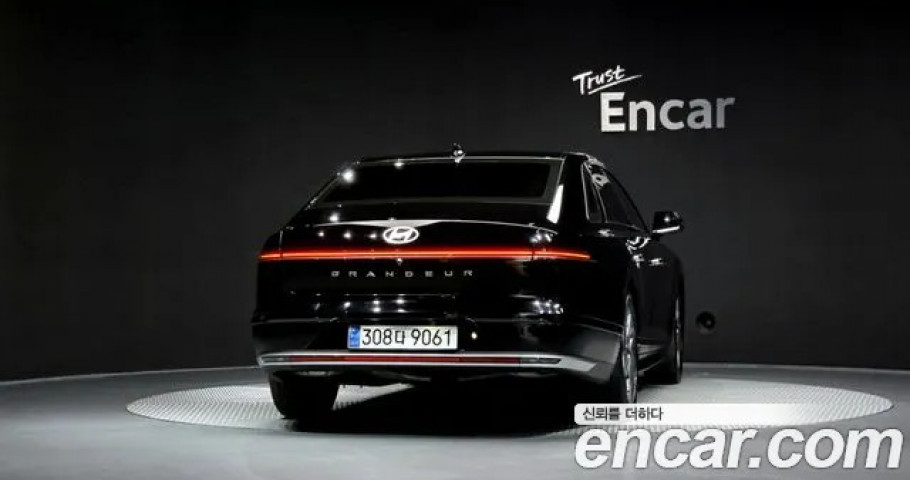 Hyundai Grandeur 