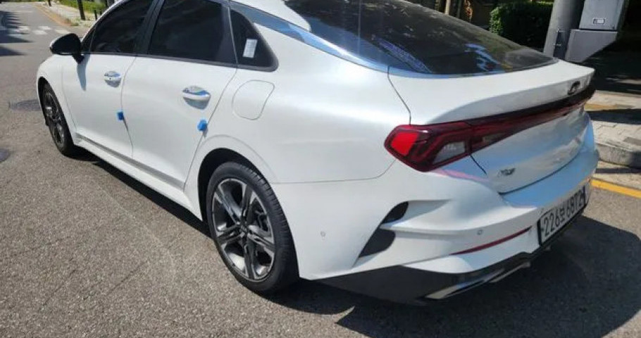 Kia K5 