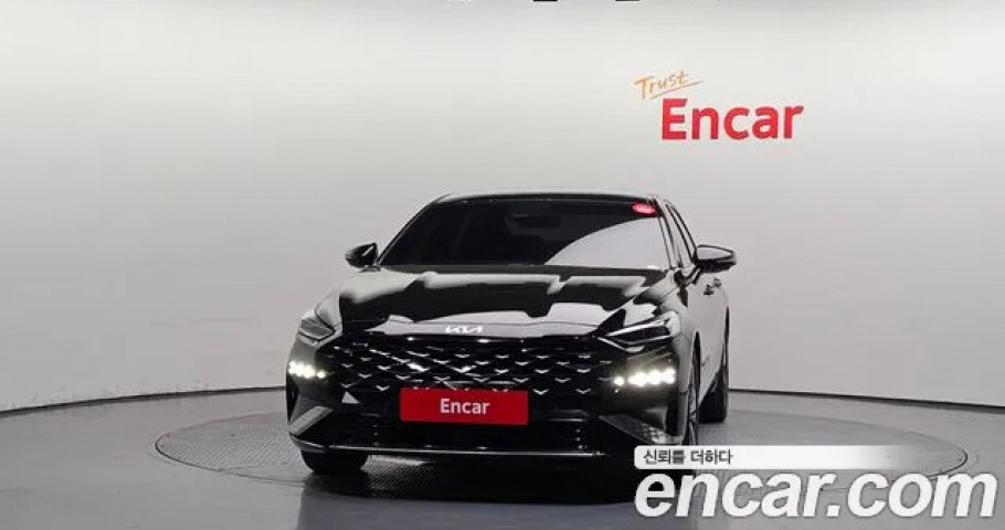 Kia K8 