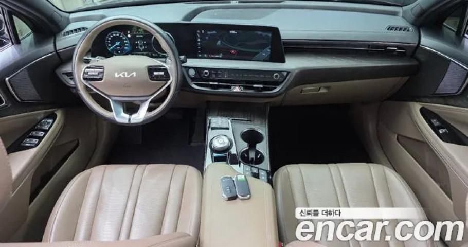 Kia K8 