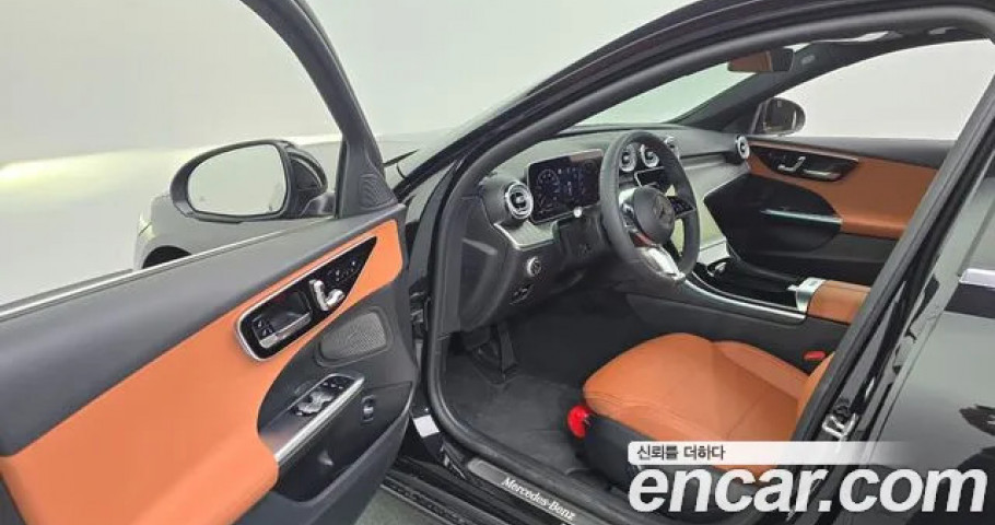Mercedes-Benz C-Class 