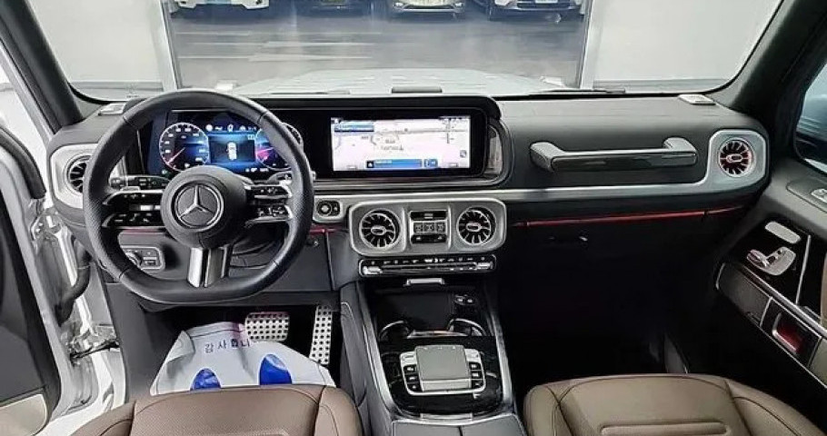 Mercedes-Benz G-Class 