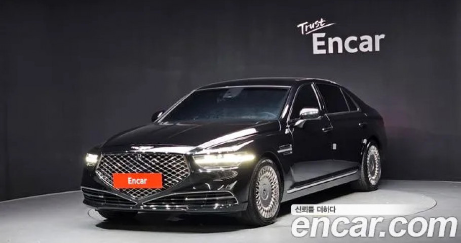 Genesis G90 