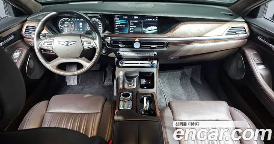Genesis G90 
